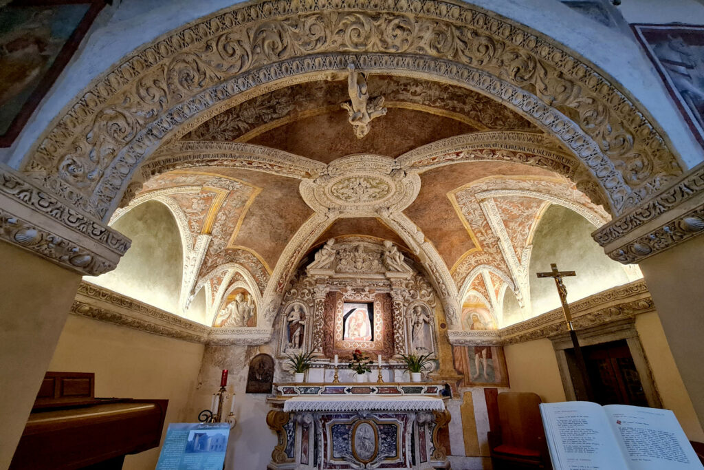 Visita guidata - Sirmione, la Rocca e le Grotte di Catullo Sant'Anna della Rocca