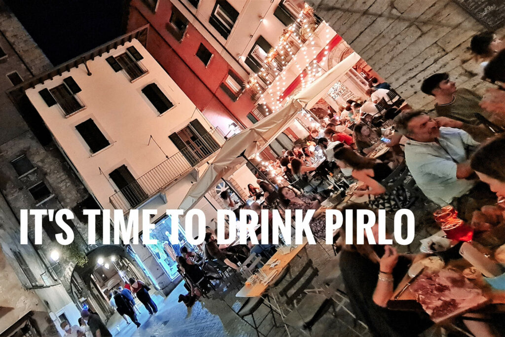 Visita guidata e degustazione Movida bresciana Happy hour con pirlo davanti a Porta Bruciata a Brescia