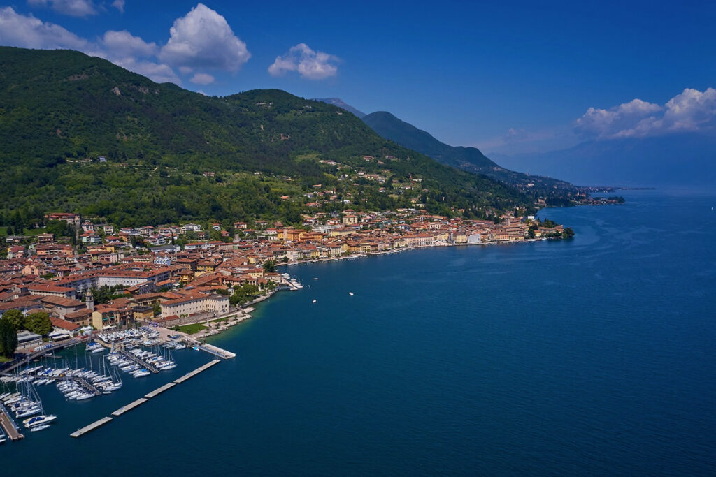 Fotografia panoramica di Salò