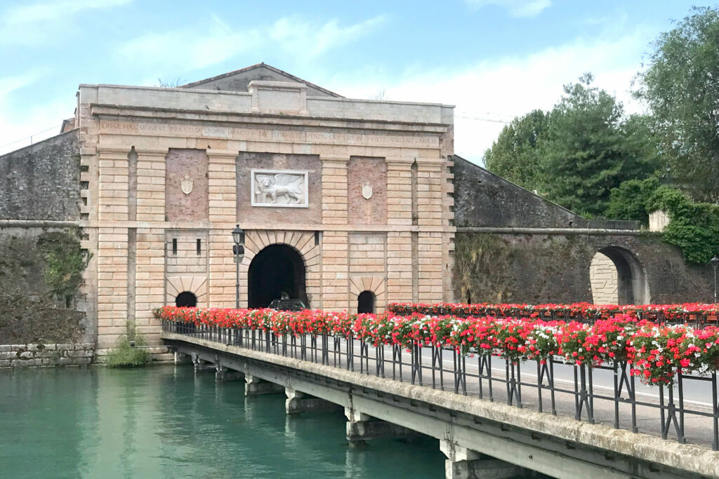 Visita guidata - Peschiera del Garda Porta Verona